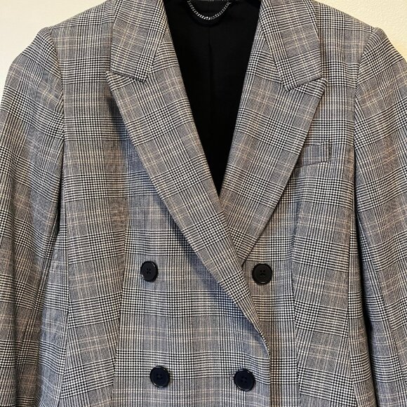 Babaton / Aritzia Double Breasted Blazer - Size 0 - Picture 2 of 8